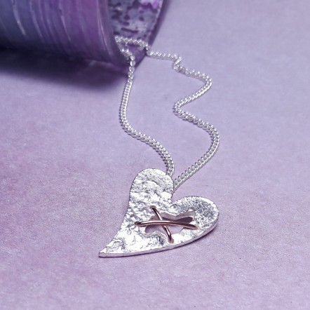 IndiviJewels Sterling Silver Torn Heart Necklace Main