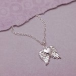 Suz Angel Wings with Heart Necklace Main